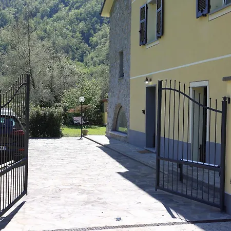 La Niseua Apartman Carrodano Inferiore